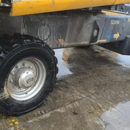 徐工GTBZ32S直臂式高空作业车