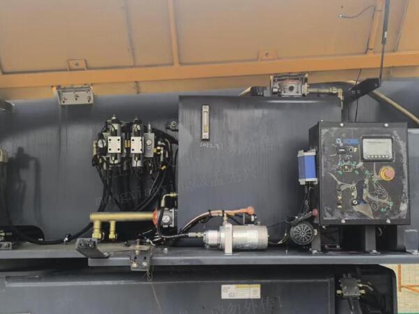 徐工GTBZ32S直臂式高空作業車