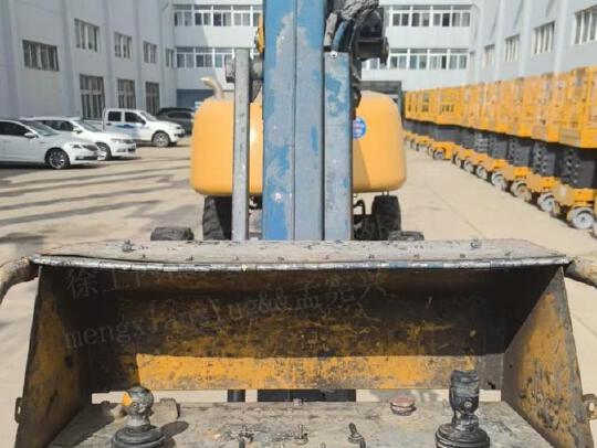 徐工GTBZ22S直臂式高空作業平臺