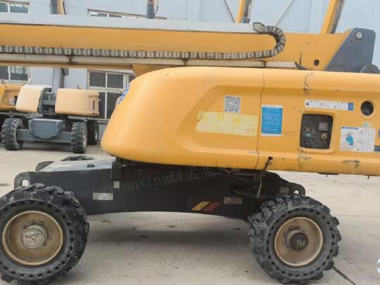 徐工GTBZ22S直臂式高空作業平臺