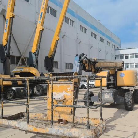 徐工GTBZ22S直臂式高空作业平台