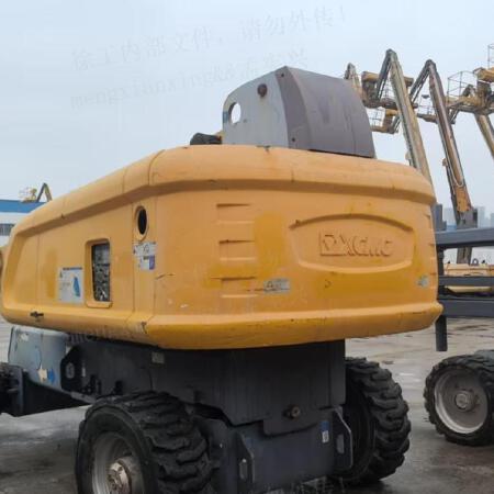 徐工GTBZ32S直臂式高空作业车