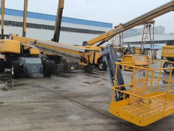 徐工GTBZ32S直臂式高空作業車