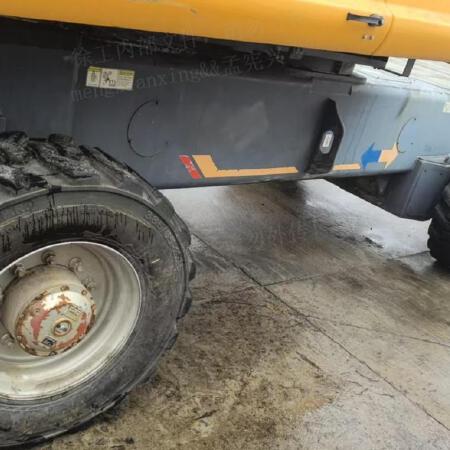 徐工GTBZ32S直臂式高空作业车