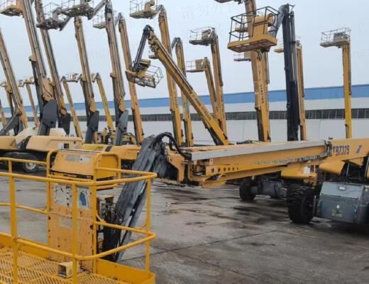 徐工GTBZ32S直臂式高空作业车