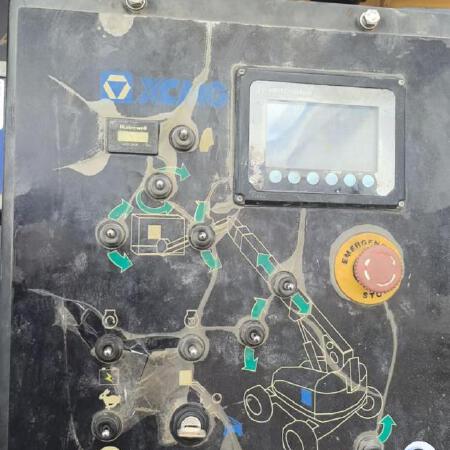 徐工GTBZ32S直臂式高空作业车