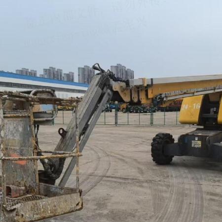 徐工GTBZ22S直臂式高空作业平台