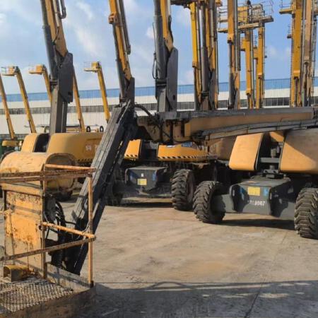 徐工GTBZ22S直臂式高空作业平台