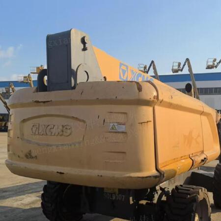 徐工GTBZ22S直臂式高空作业平台