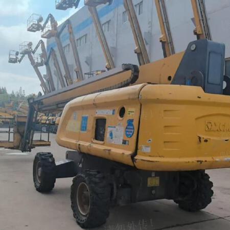 徐工GTBZ22S直臂式高空作业平台