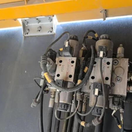 徐工GTBZ32S直臂式高空作业车