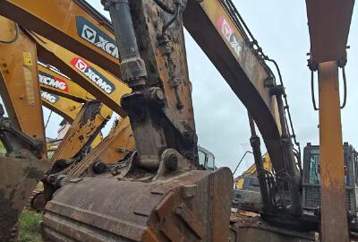 徐工XE490DK履帶式挖掘機