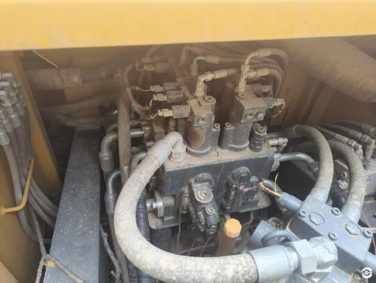 徐工XE200GH履帶式挖掘機