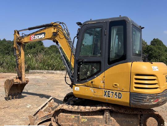 徐工XE60DA履帶式挖掘機