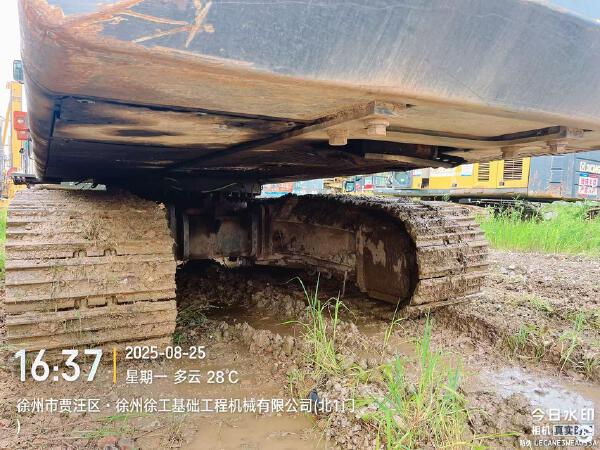 徐工XR320D旋挖鉆機(jī)