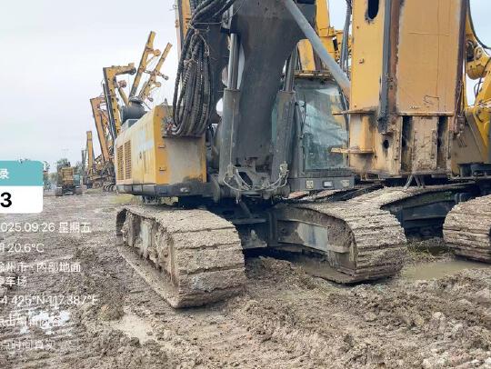 徐工XR240E旋挖鉆機