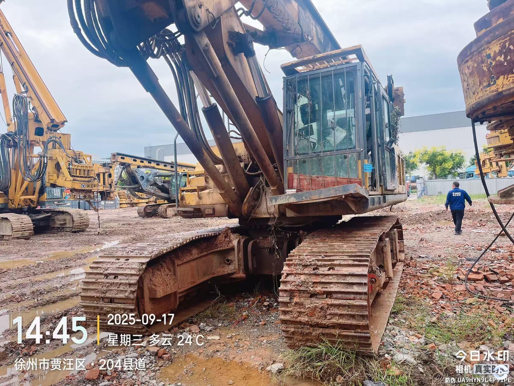 徐工XR220D旋挖鉆機