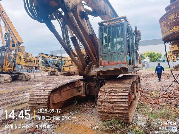 徐工XR220D旋挖鉆機