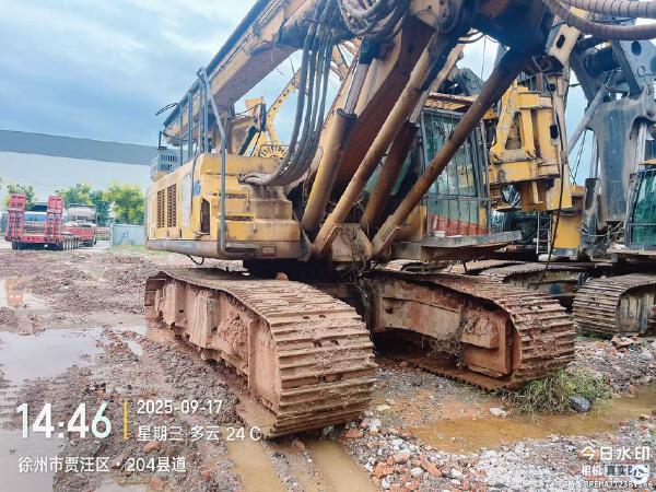 徐工XR220D旋挖鉆機(jī)