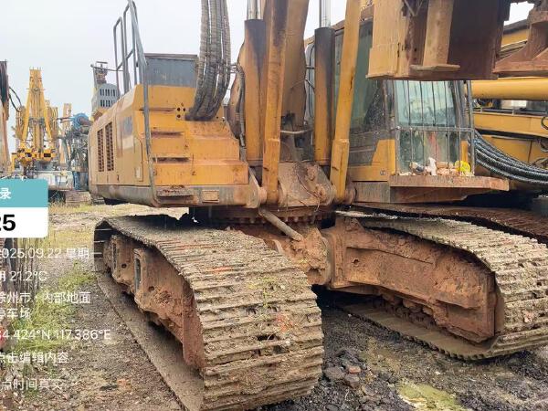 徐工XR220D旋挖鉆機(jī)