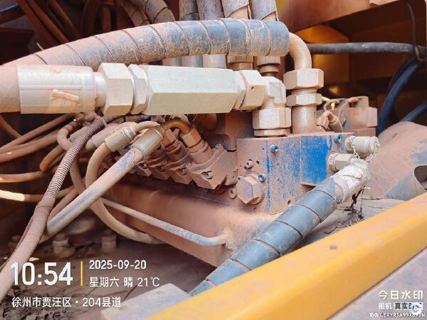 徐工XR220D旋挖鉆機(jī)