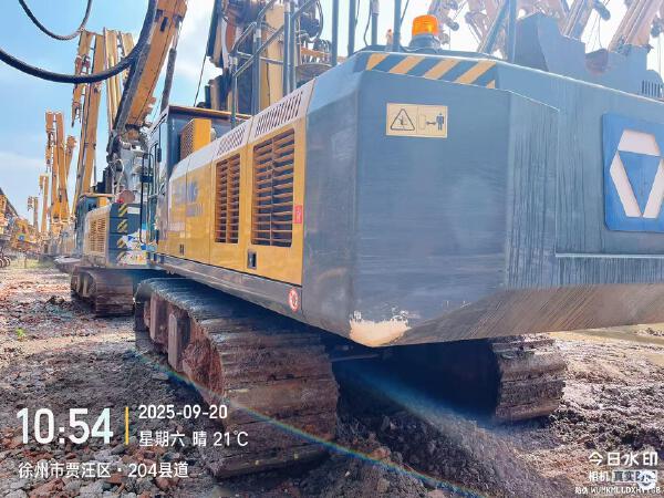 徐工XR220D旋挖鉆機(jī)