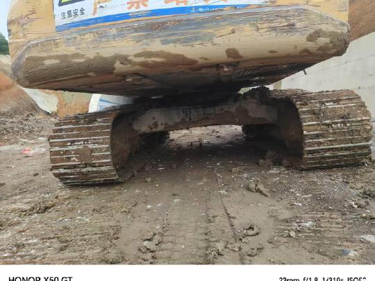 徐工XE215DA履帶式挖掘機