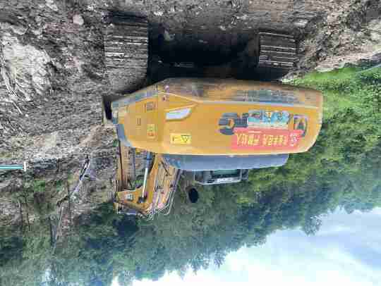 徐工XE200DA履帶式挖掘機