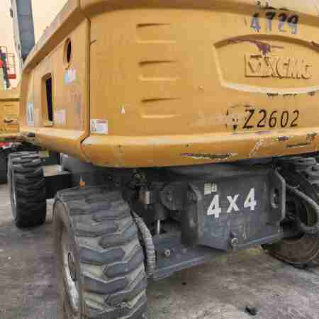 徐工GTBZ26S直臂式高空作业车