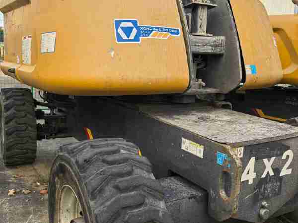 徐工GTBZ26S直臂式高空作業車