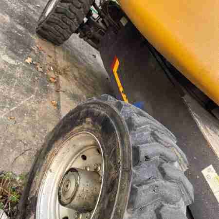 徐工GTBZ26S直臂式高空作业车