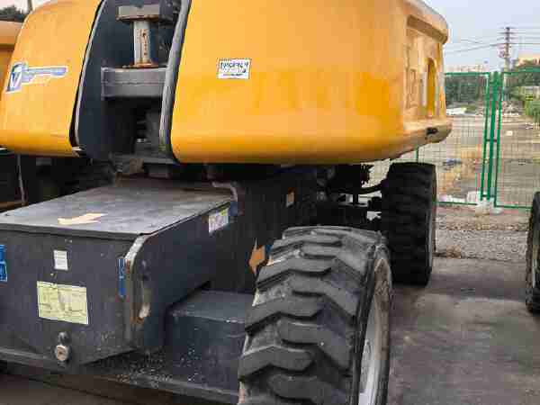 徐工GTBZ26S直臂式高空作業車