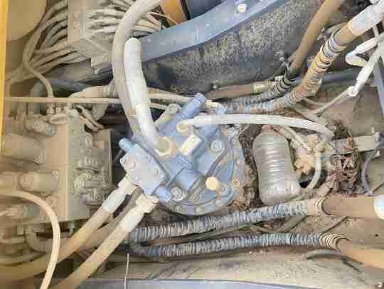 徐工XE200DA履帶式挖掘機