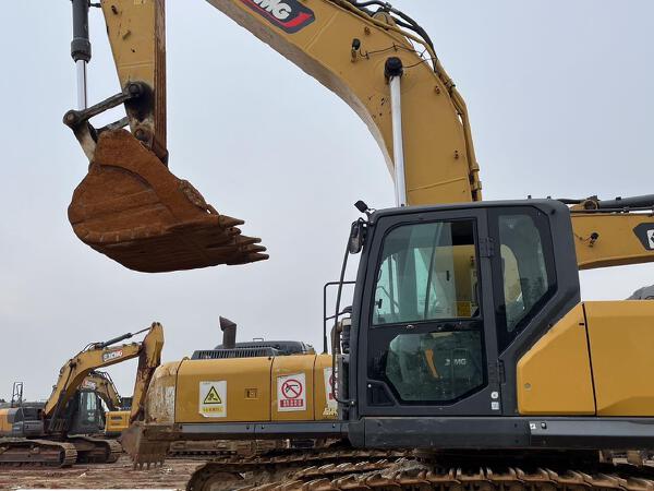 徐工XE380GK履帶式挖掘機