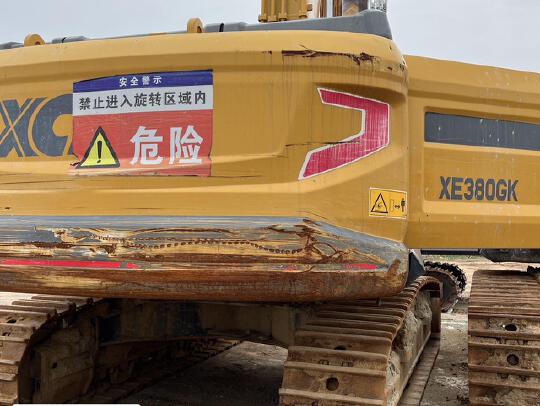 徐工XE380GK履帶式挖掘機