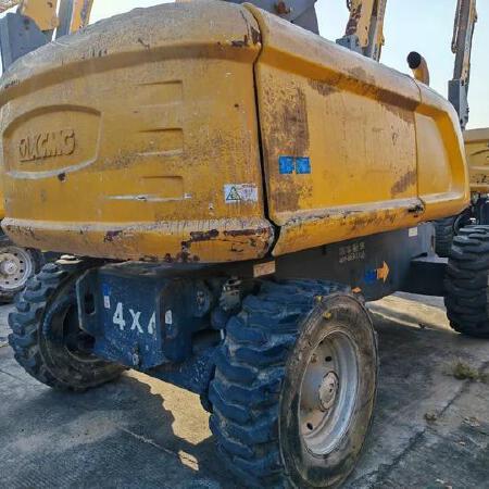 徐工GTBZ26S直臂式高空作业车