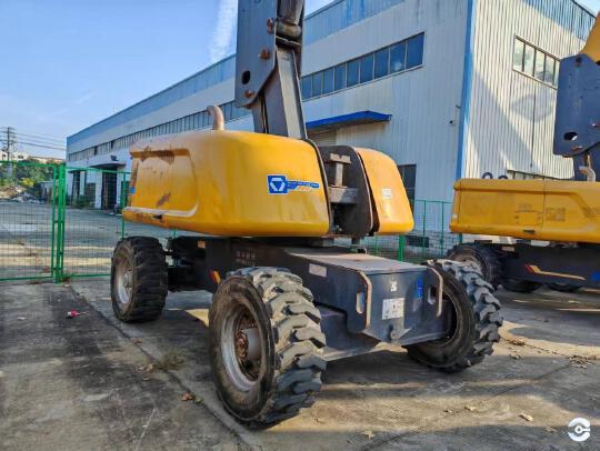 徐工GTBZ26S直臂式高空作業(yè)車