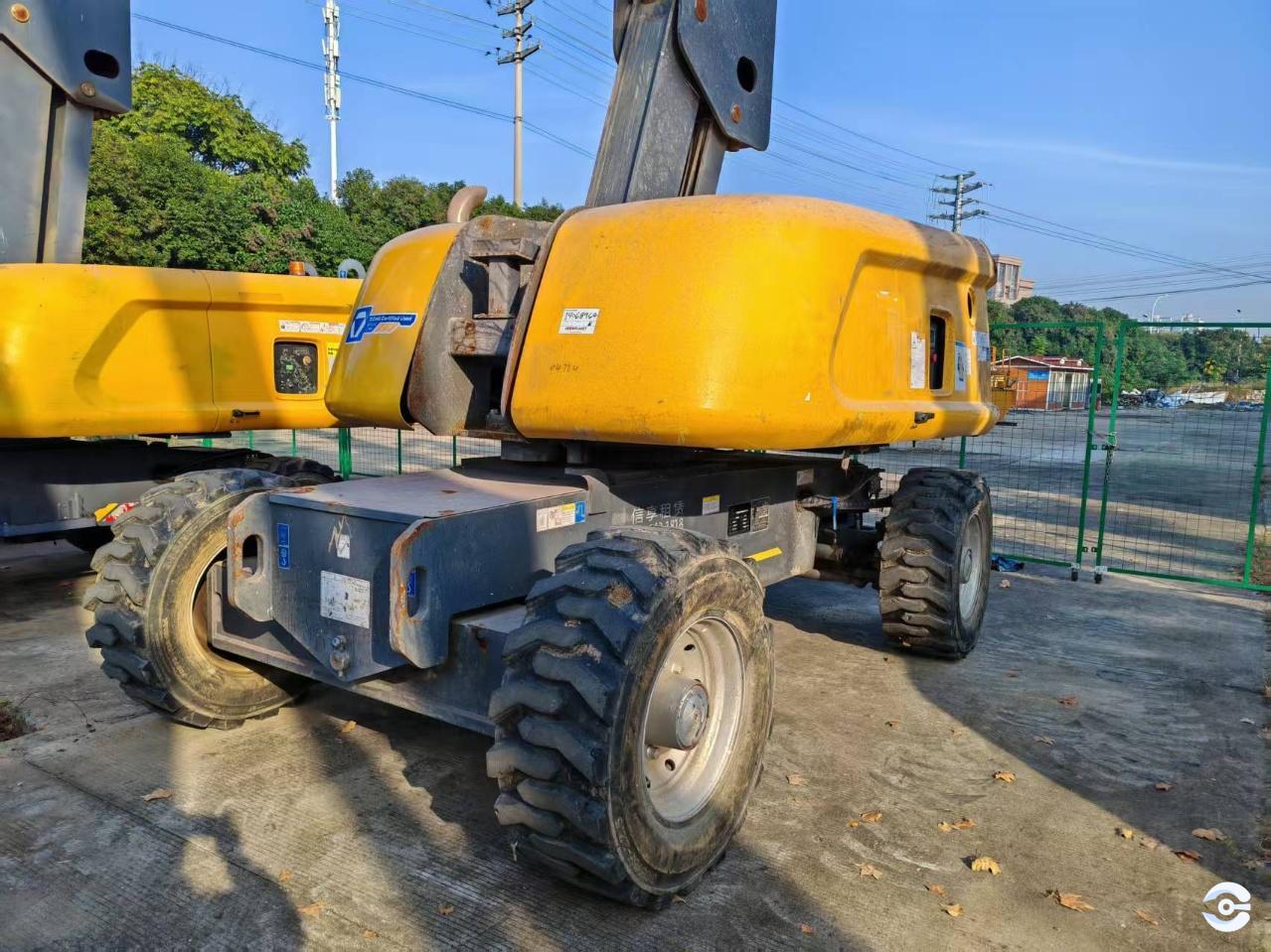 徐工GTBZ26S直臂式高空作業車