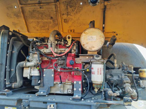 徐工GTBZ26S直臂式高空作業(yè)車