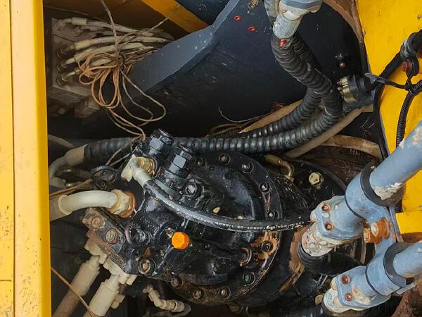 徐工XE200DA履帶式挖掘機(jī)