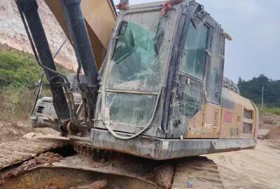 徐工XE380DK履帶式挖掘機