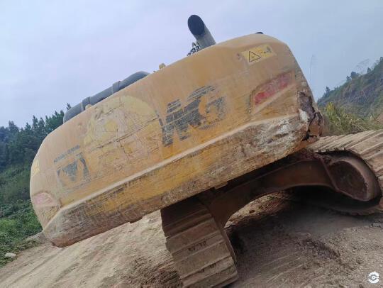 徐工XE380DK履帶式挖掘機