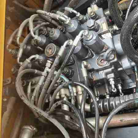 徐工XE490DK履带式挖掘机