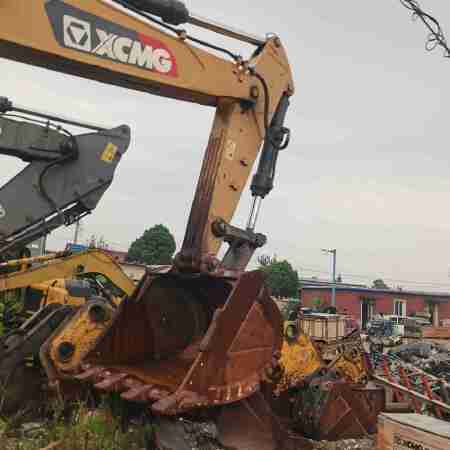 徐工XE490DK履带式挖掘机