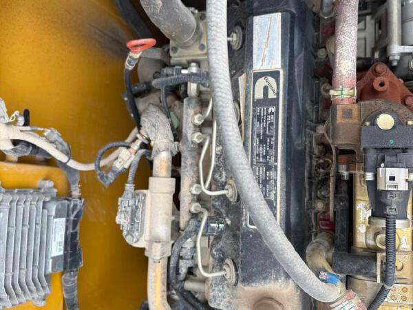 徐工XE200GH履帶式挖掘機