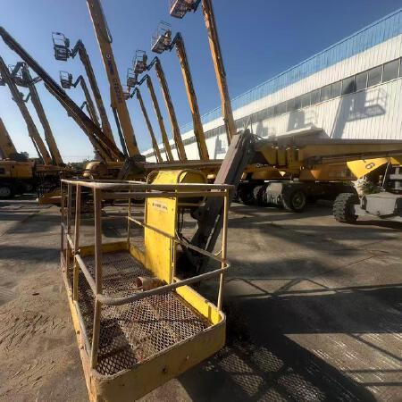 徐工GTBZ26S直臂式高空作业车