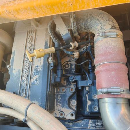 徐工XE400DK履带式挖掘机