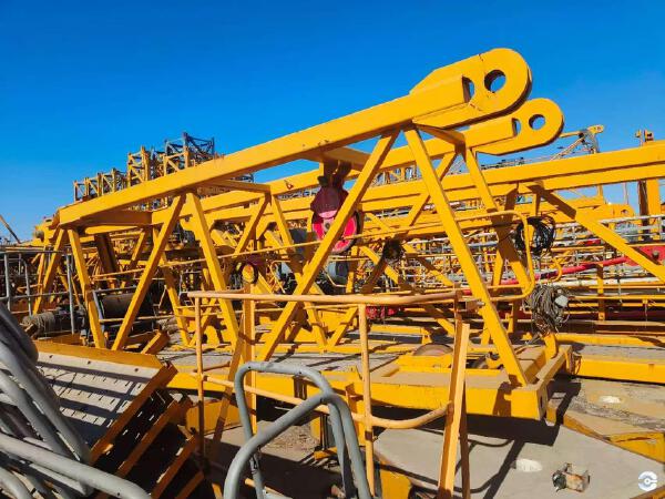 徐工XGT7022-12S塔式起重機