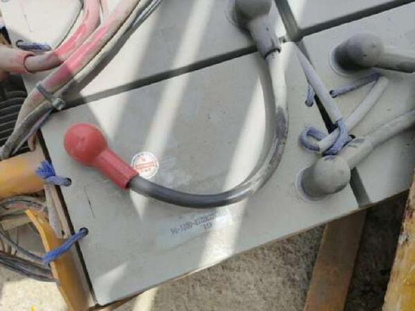 徐工GTJZ0607剪叉式高空作業平臺