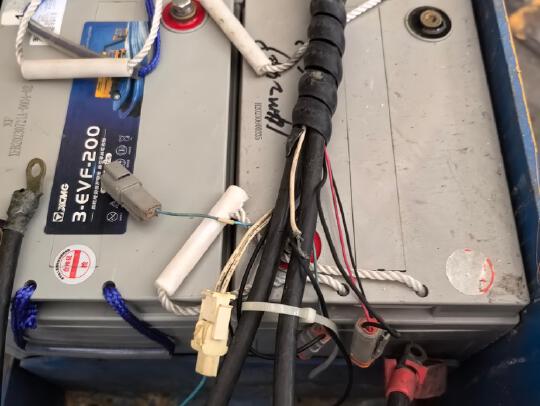 徐工GTJZ0607剪叉式高空作業平臺